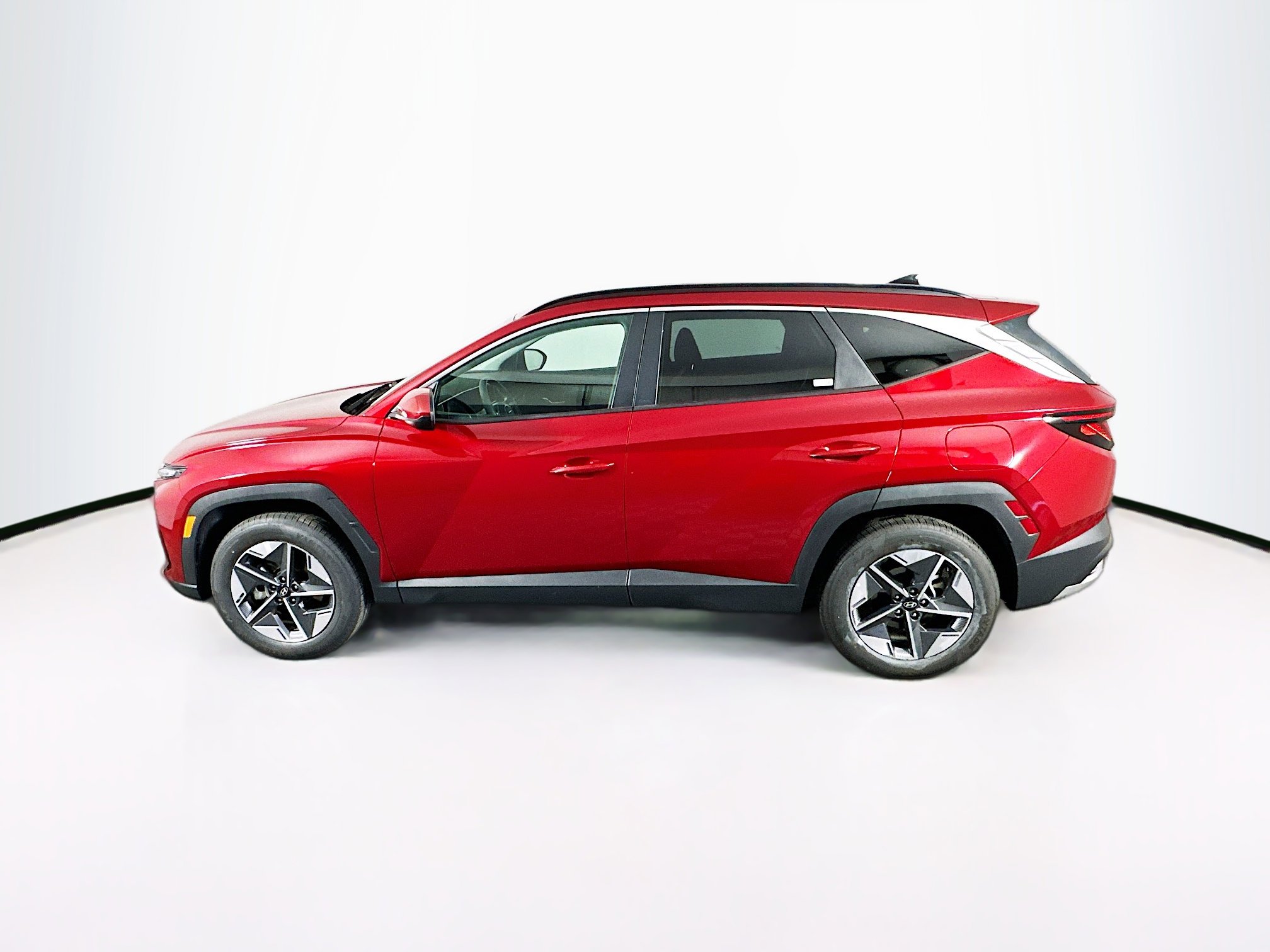 Used 2025 Hyundai Tucson SEL AWD/4WD image 4
