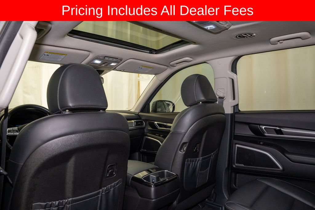 Used 2022 Kia Telluride S FWD image 9