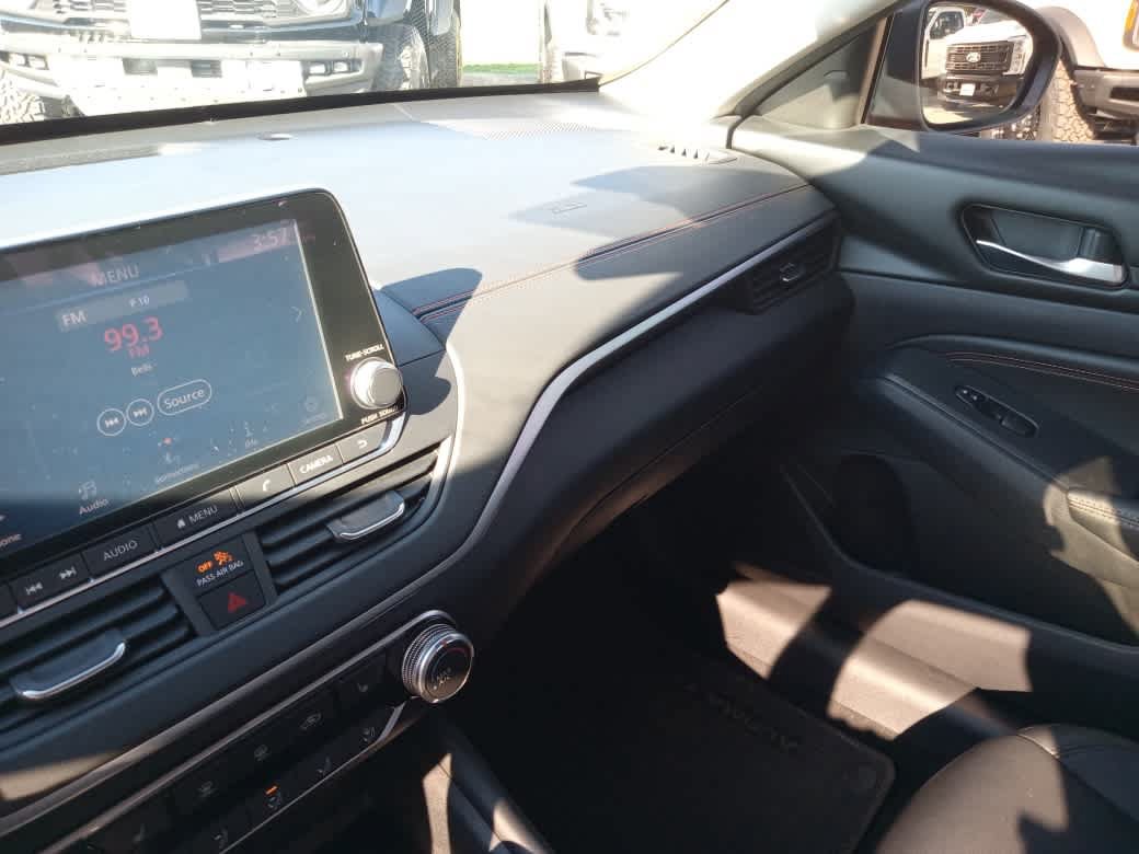 Used 2020 Nissan Altima 2.5 SR w/ Premium Package AWD/4WD image 23