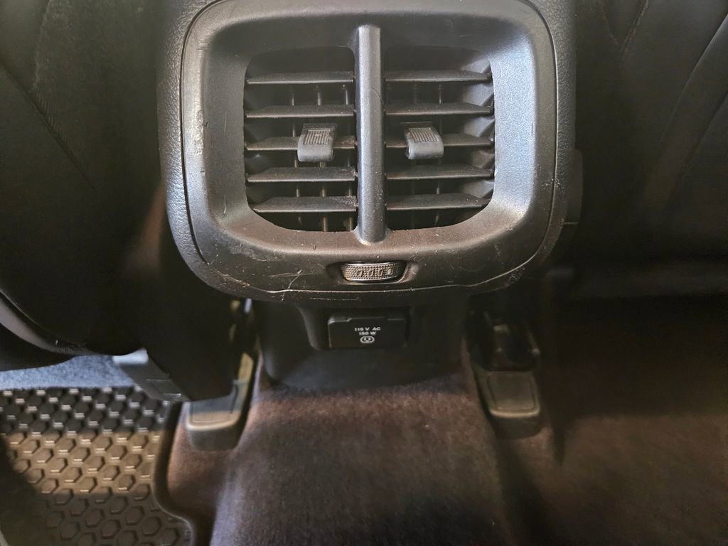 Used 2018 Jeep Cherokee Trailhawk w/ Quick Order Package 27L AWD/4WD image 23