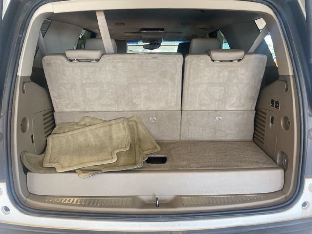 Used 2016 Chevrolet Tahoe LTZ AWD/4WD image 7
