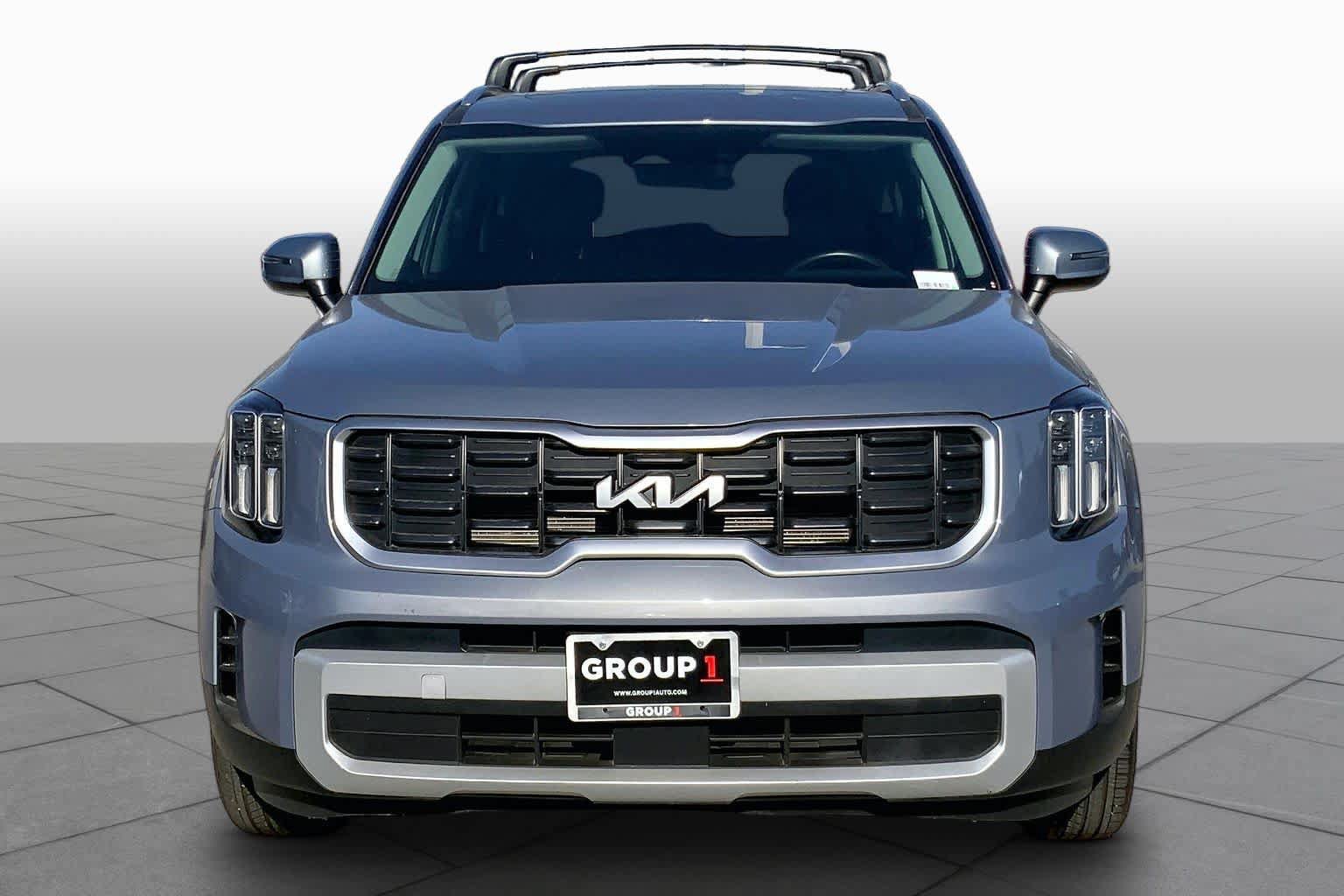 Used 2025 Kia Telluride S AWD/4WD image 4