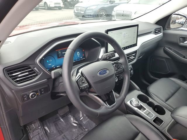 Used 2024 Ford Escape Platinum image 13