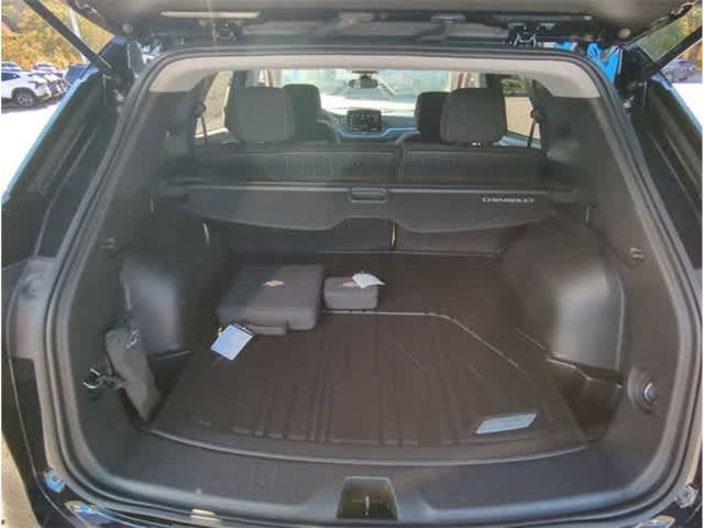 New 2025 Chevrolet Blazer LT w/ Driver Confidence Package FWD image 25