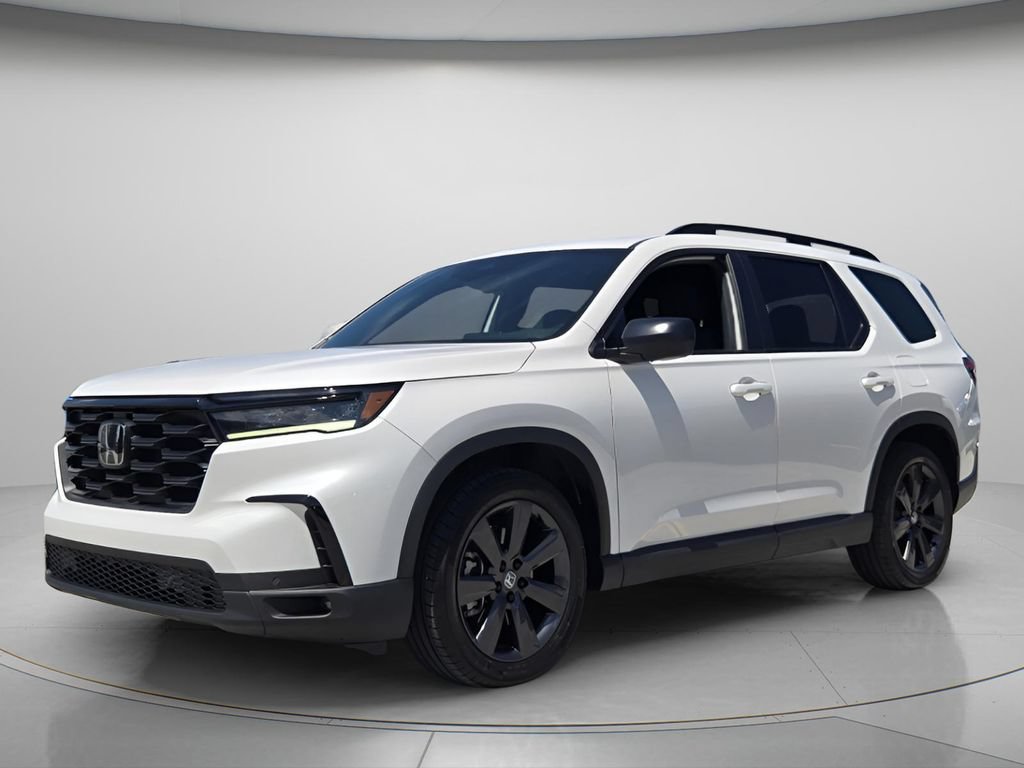 Certified 2025 Honda Pilot Sport image 9