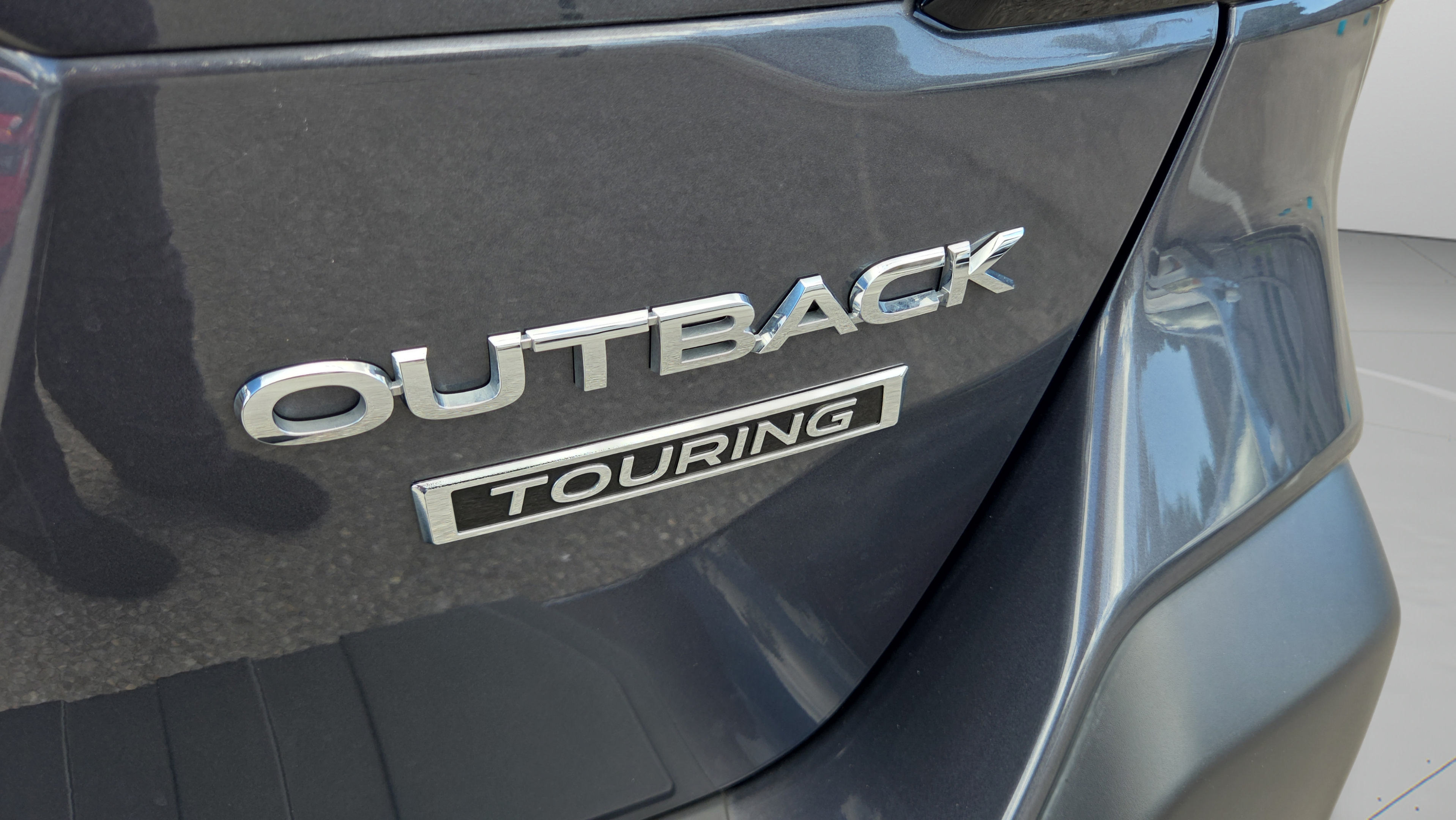 Used 2025 Subaru Outback Touring AWD/4WD image 17