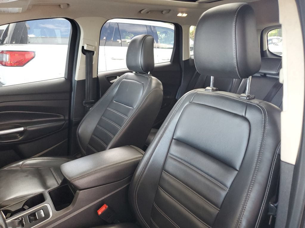 Used 2019 Ford Escape SEL FWD image 21