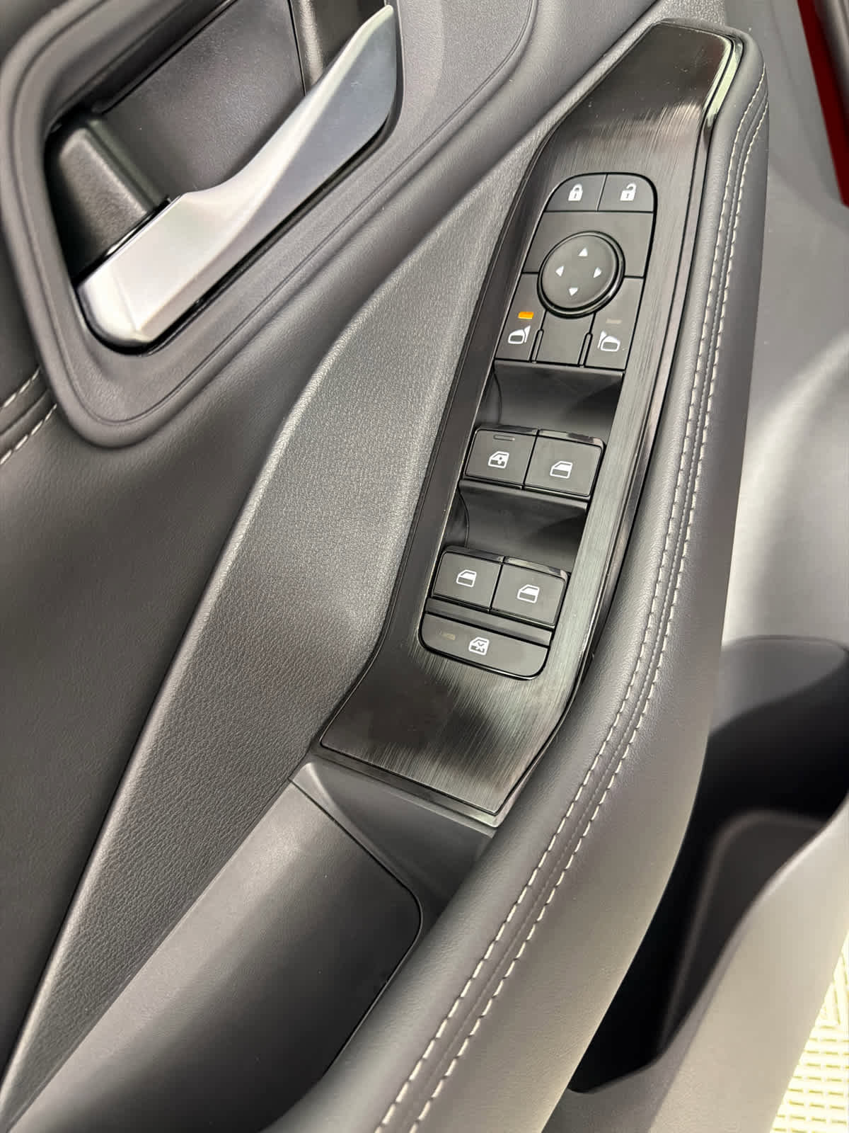 New 2026 Nissan Rogue SV image 24