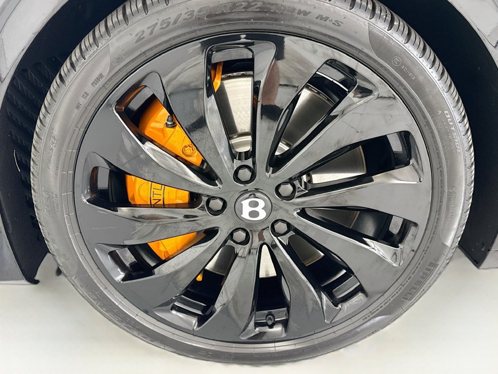 Used 2026 Bentley Flying Spur V8 AWD/4WD image 29