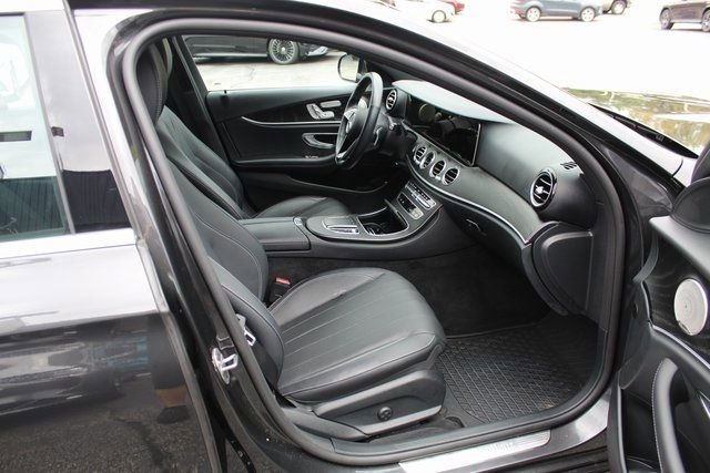 Certified 2022 Mercedes-Benz E 350 4MATIC Sedan image 10