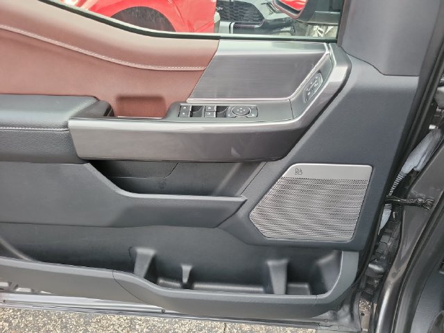 Used 2023 Ford F150 Lariat AWD/4WD image 17