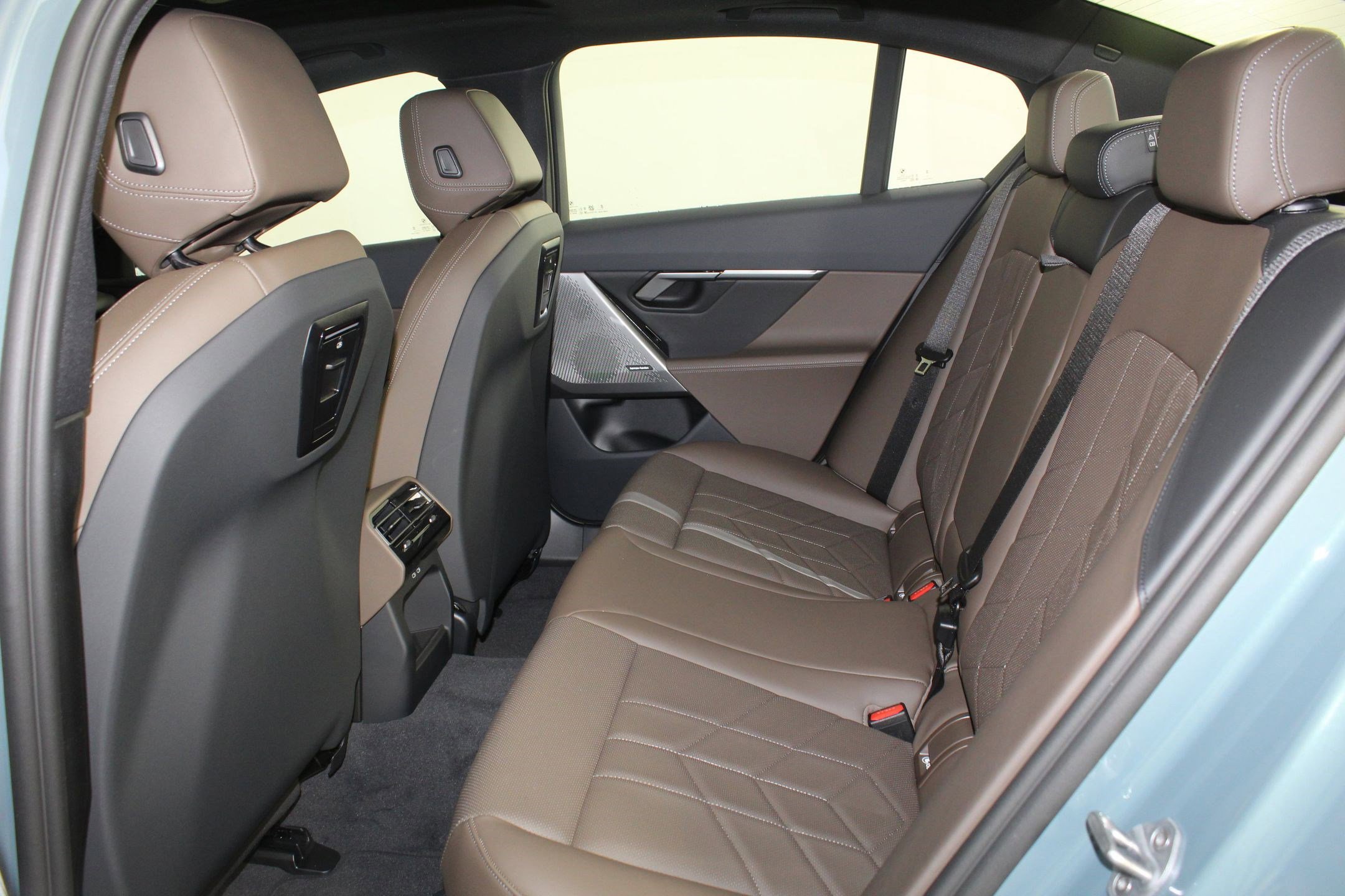 Used 2026 BMW i5 eDrive40 image 26