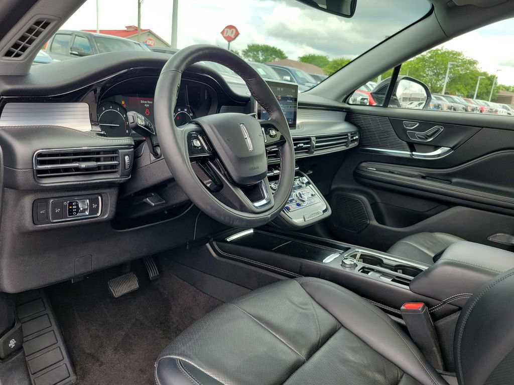 Certified 2022 Lincoln Corsair AWD w/ Premium Package image 21