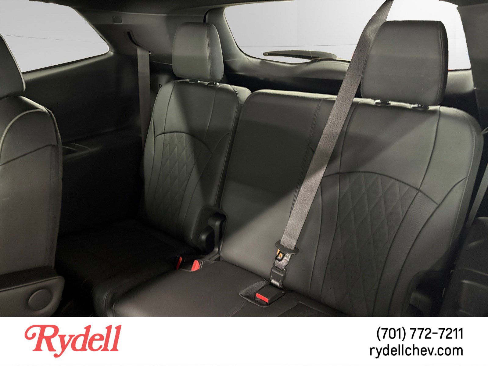 Used 2024 Buick Enclave Avenir w/ Avenir Technology Package AWD/4WD image 16