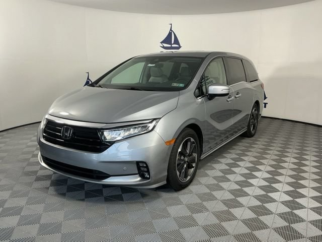 Used 2022 Honda Odyssey Elite image 3