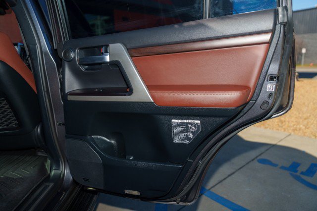 Used 2021 Toyota Land Cruiser image 18