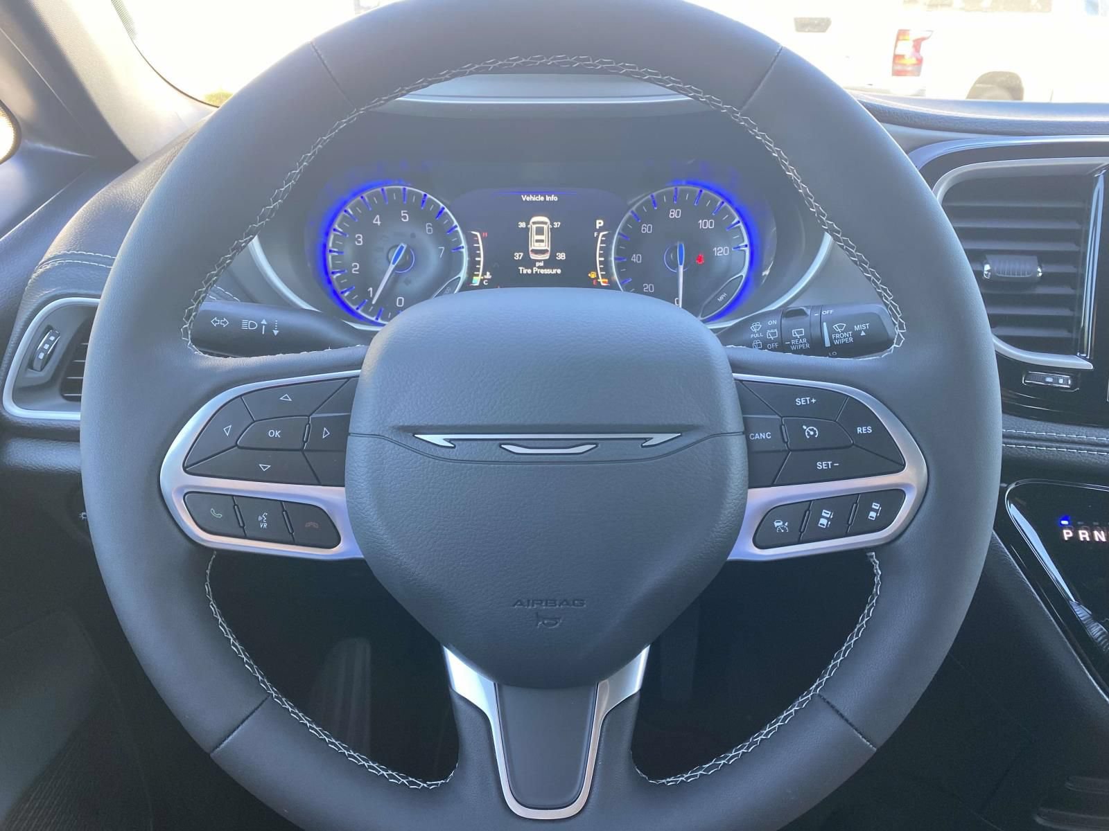 New 2027 Chrysler Pacifica Select FWD image 19