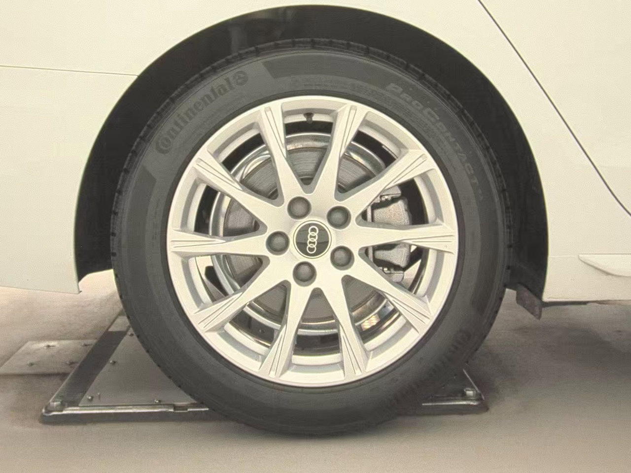 Used 2022 Audi A4 2.0T Premium image 7