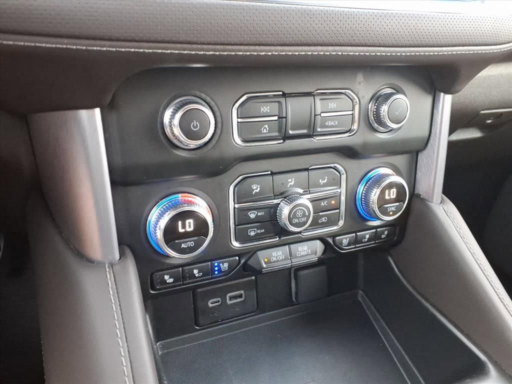 Used 2024 GMC Yukon SLT image 25