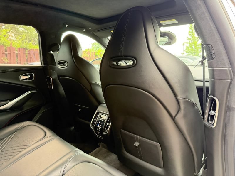 Used 2021 Aston Martin DBX AWD/4WD image 27