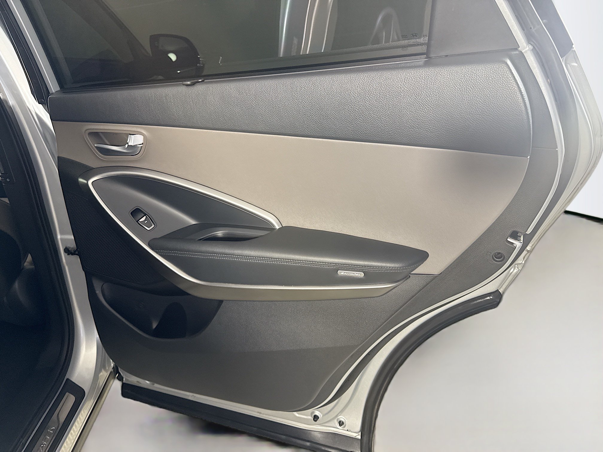 Used 2019 Hyundai Santa Fe XL SE w/ SE Premium Package 02 FWD image 28