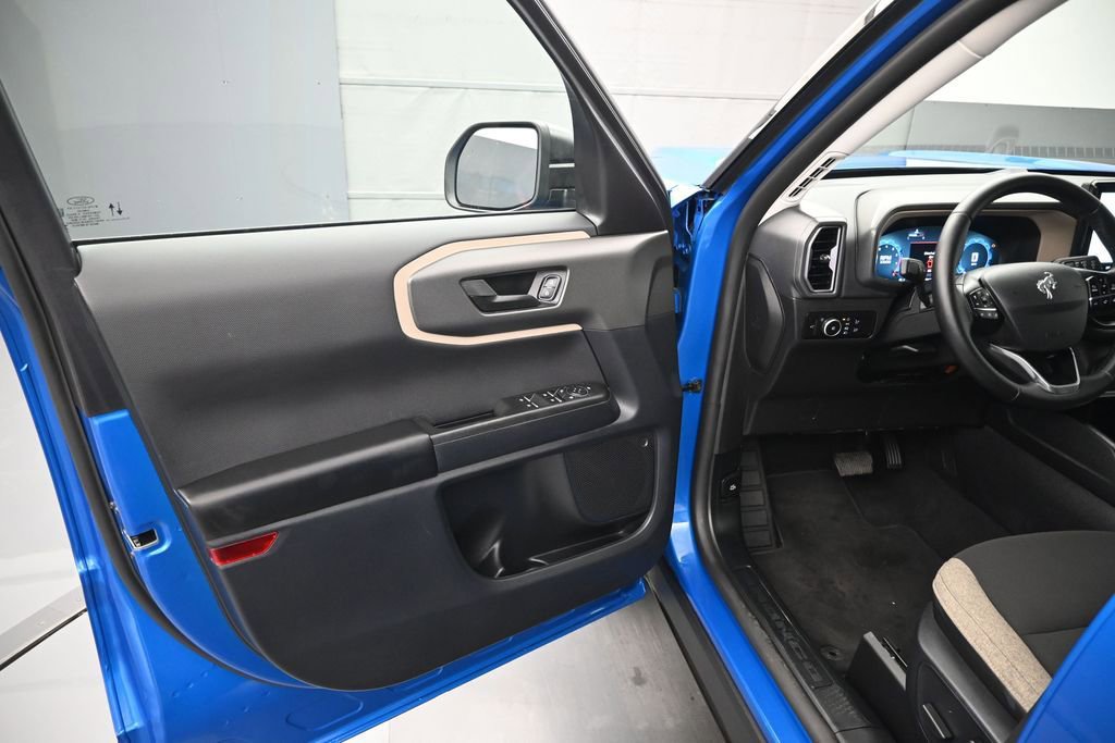 Used 2025 Ford Bronco Sport Big Bend w/ Convenience Package AWD/4WD image 14
