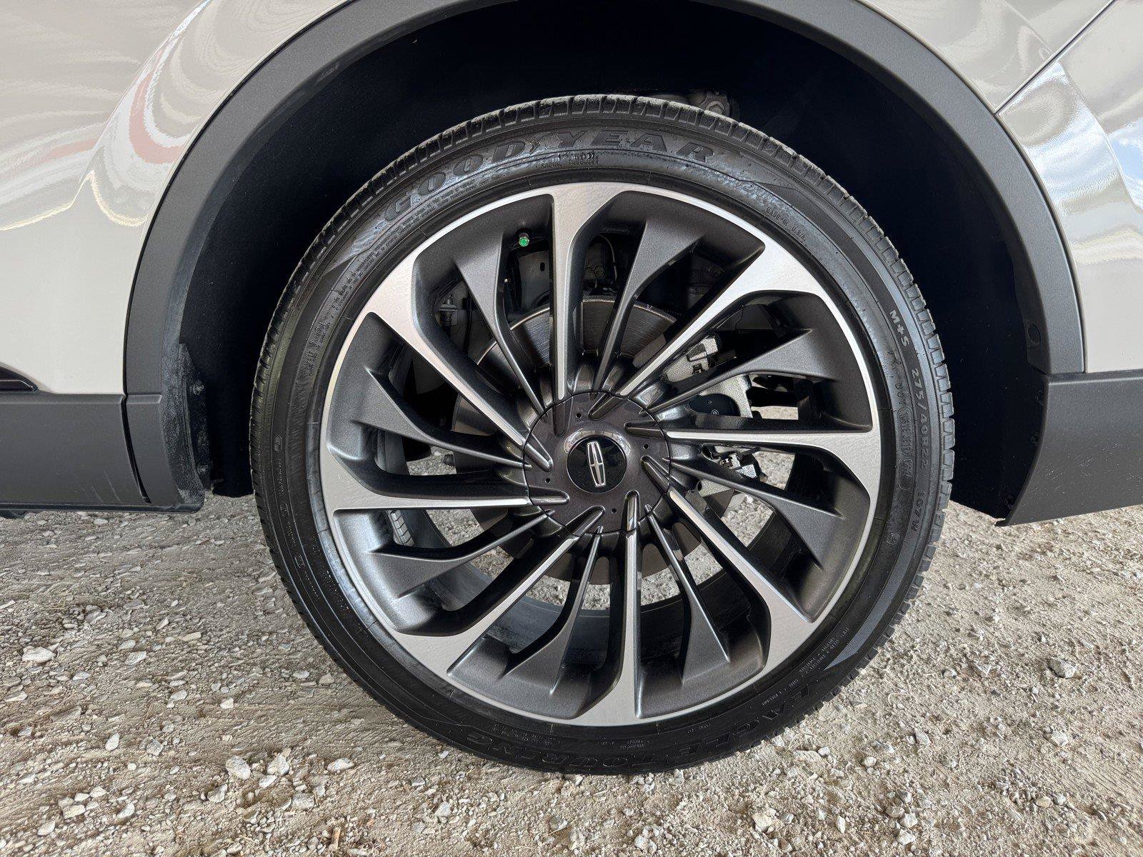 Used 2025 Lincoln Aviator Reserve w/ Equipment Group 201A AWD/4WD image 45