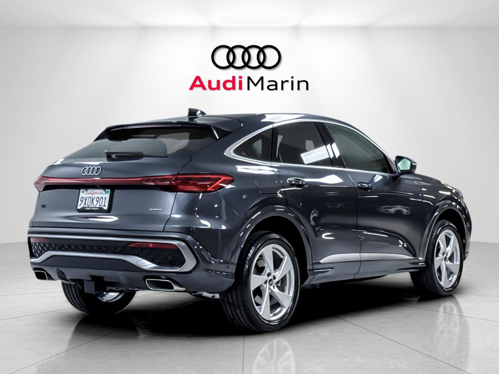 Used 2025 Audi Q5 Premium Plus w/ Premium Plus AWD/4WD image 5