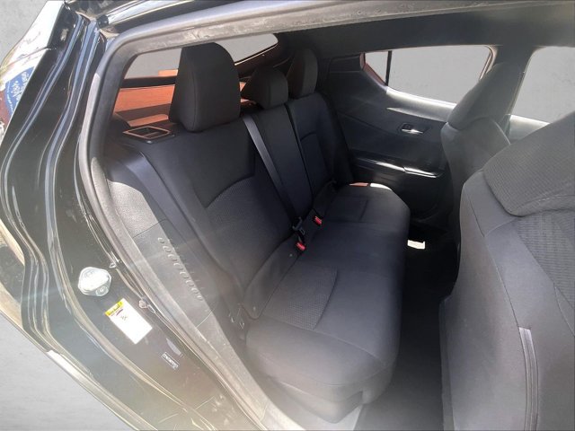 Used 2019 Toyota C-HR LE FWD image 28