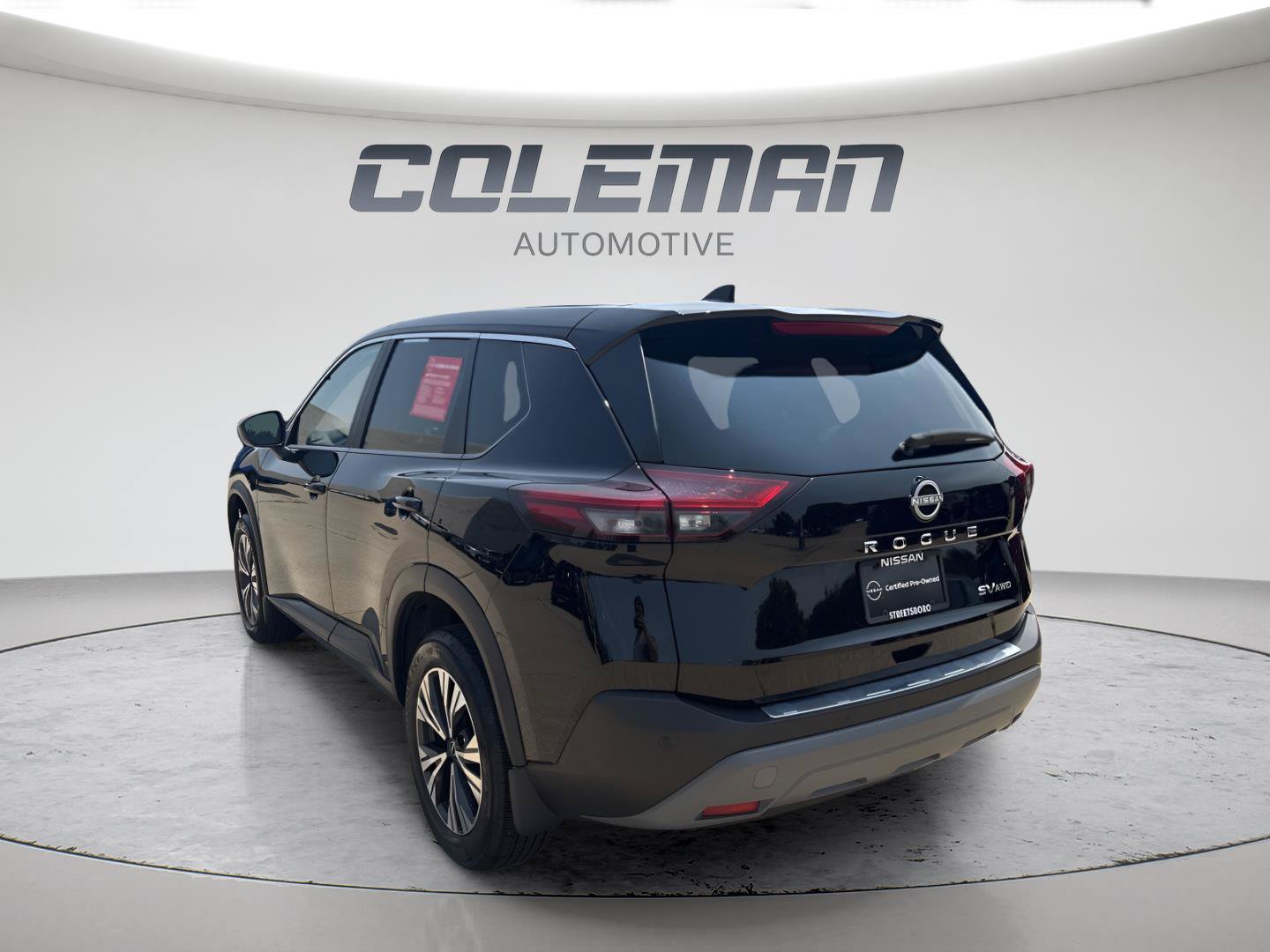 Used 2023 Nissan Rogue SV AWD/4WD image 4