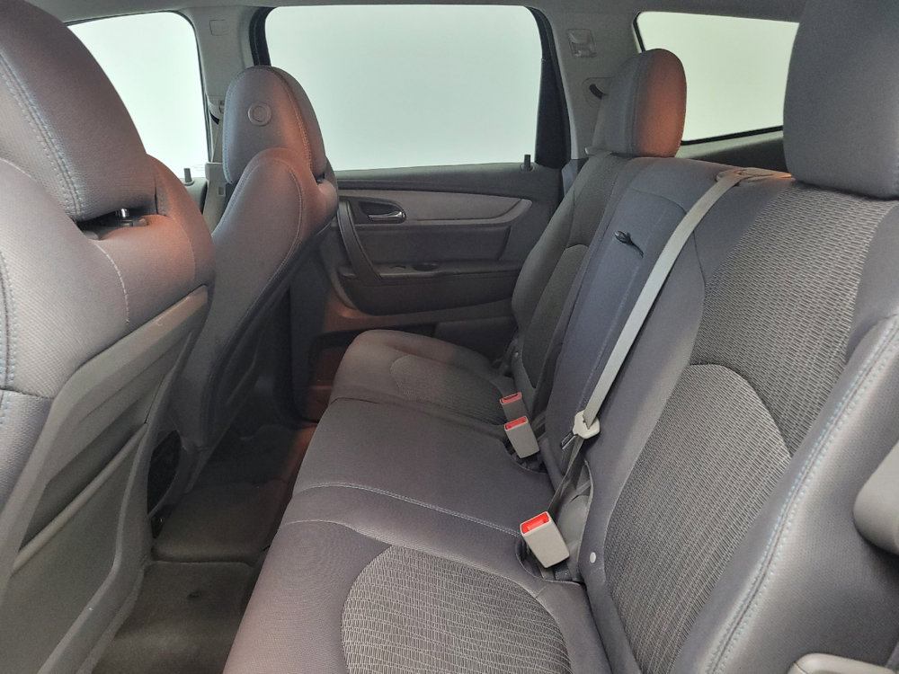 Used 2017 Chevrolet Traverse LS image 18