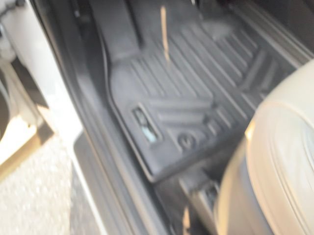 Used 2020 Kia Telluride EX AWD/4WD image 25