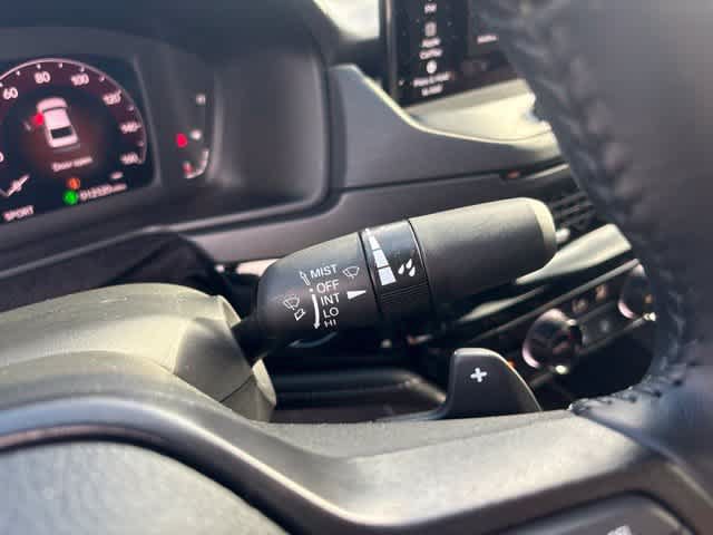 Used 2025 Honda Accord Sport image 17