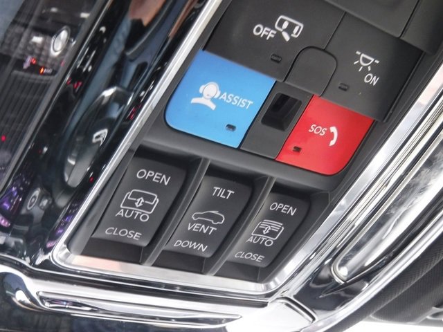 Certified 2022 Jeep Grand Cherokee Overland image 41