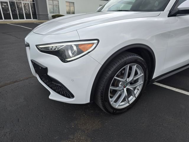 Used 2019 Alfa Romeo Stelvio Ti Sport w/ Quick Order Package 22S Sport image 10