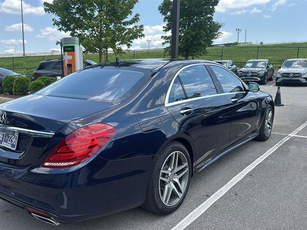 Used 2015 Mercedes-Benz S 550 Sedan image 7