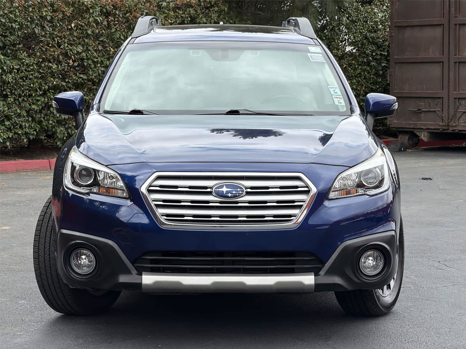 Used 2017 Subaru Outback 2.5i Limited AWD/4WD image 7