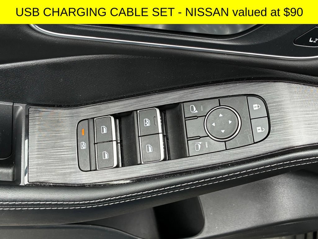 Used 2025 Nissan Rogue Platinum w/ Platinum Premium Package AWD/4WD image 10