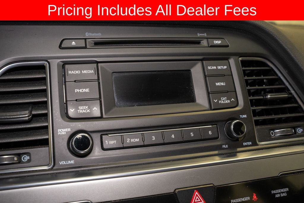 Used 2016 Hyundai Sonata SE FWD image 11