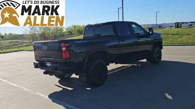 Used 2024 Chevrolet Silverado 2500 ZR2 w/ ZR2 Bison Edition image 8