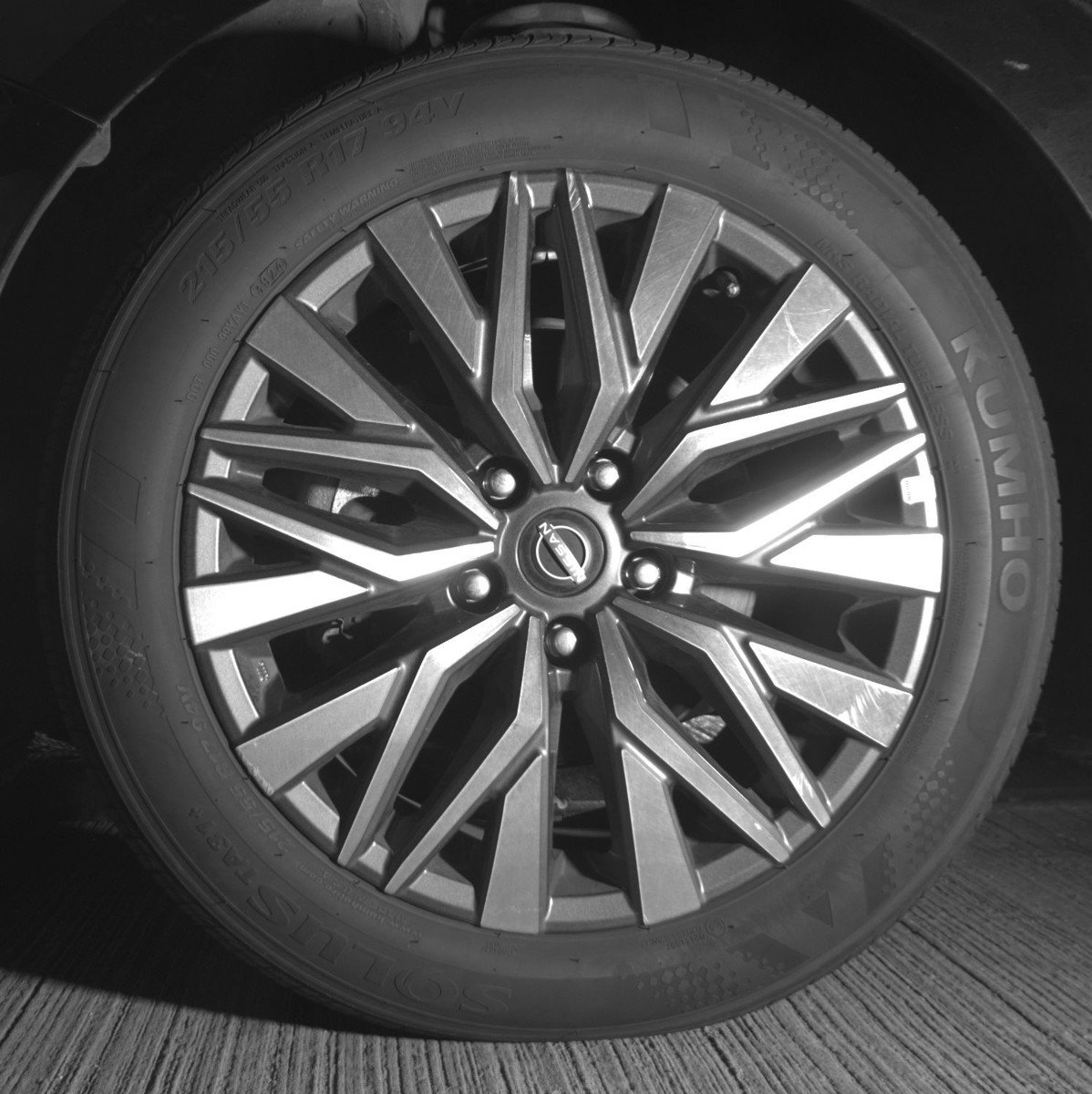 Used 2025 Nissan Altima 2.5 SV image 12