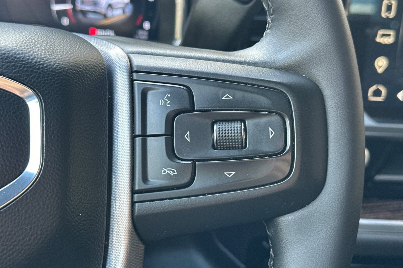 Certified 2023 GMC Sierra 1500 Elevation image 32