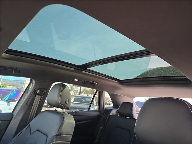 New 2026 Volkswagen Atlas Cross Sport SE image 25