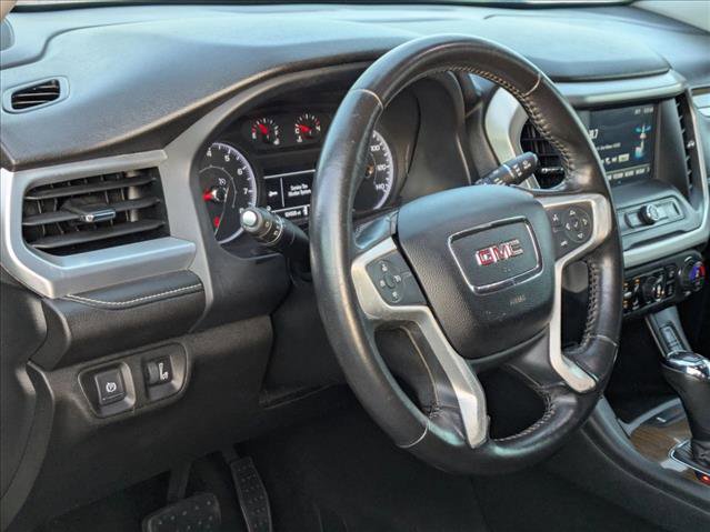 Used 2019 GMC Acadia SLE image 10