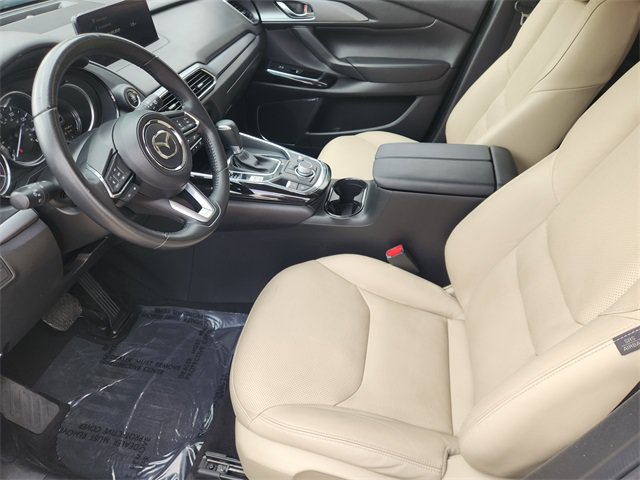 Used 2021 MAZDA CX-9 Touring w/ Touring Premium Package FWD image 4