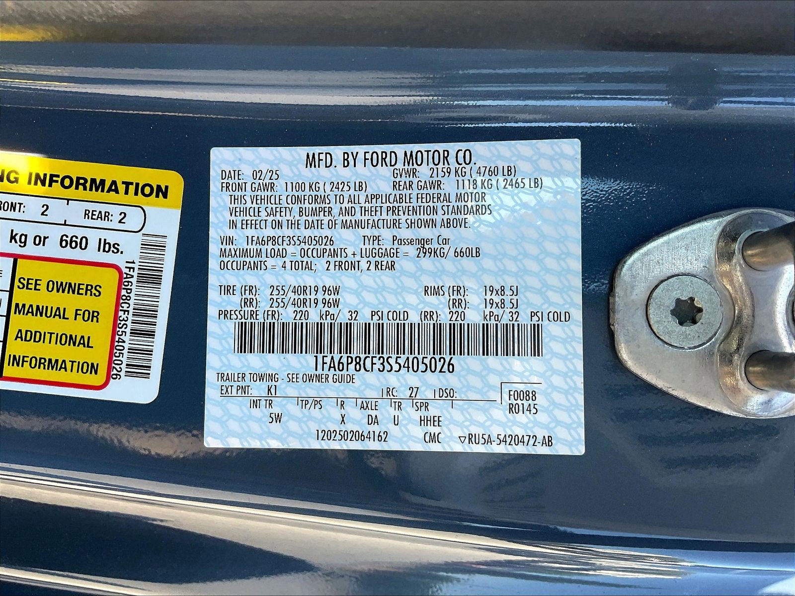 Used 2025 Ford Mustang GT Premium RWD image 18