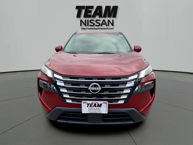 New 2026 Nissan Rogue SV w/ Cold Weather Package AWD/4WD image 2