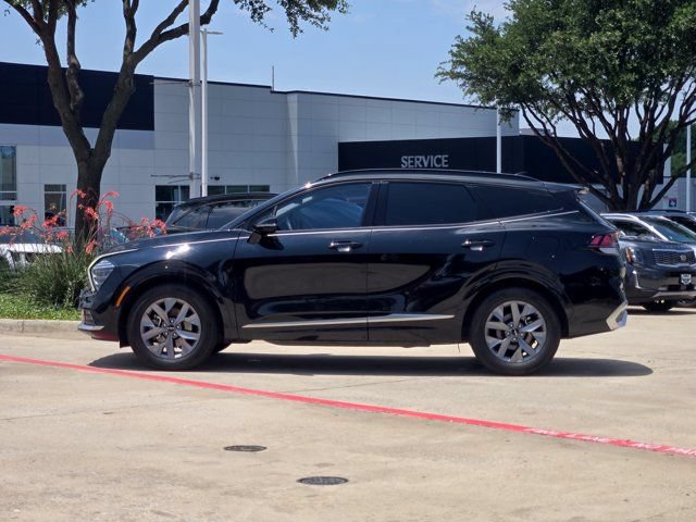 Certified 2025 Kia Sportage SX FWD image 4