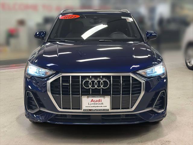 Used 2022 Audi Q3 2.0T Premium w/ Convenience Package image 2