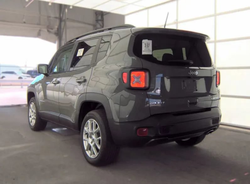 Used 2021 Jeep Renegade Limited w/ Sun & Sound Group AWD/4WD image 3